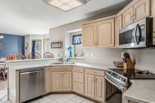 $344,900 | 16410 Sunset Pass, Harlan, IN 46743