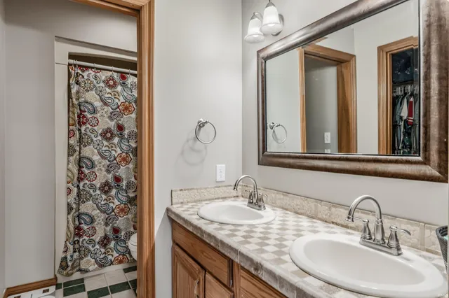 $344,900 | 16410 Sunset Pass, Harlan, IN 46743