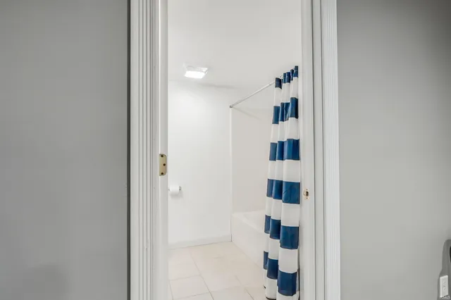 $344,900 | 16410 Sunset Pass, Harlan, IN 46743