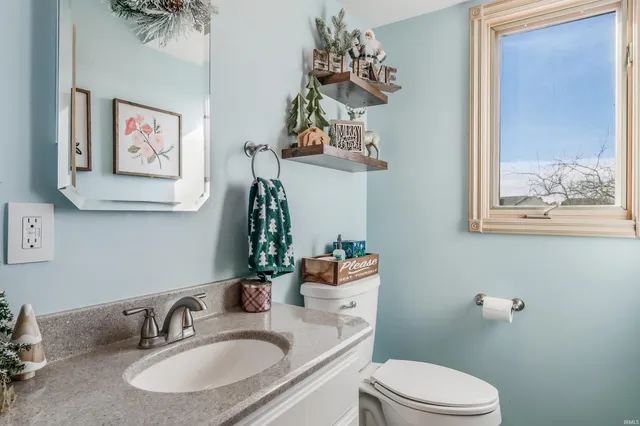 $344,900 | 16410 Sunset Pass, Harlan, IN 46743