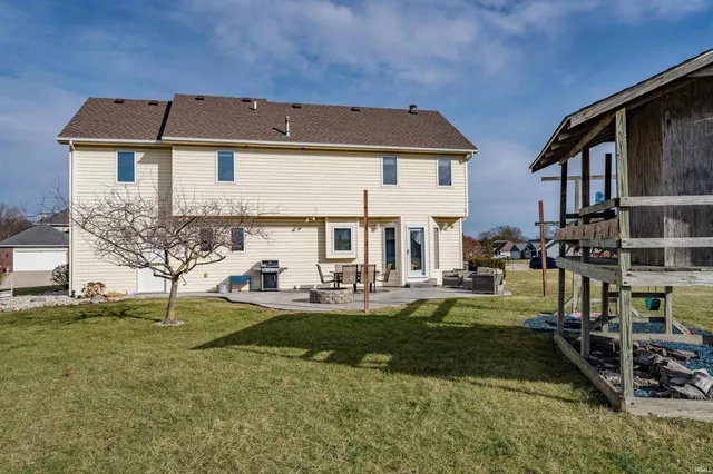 $344,900 | 16410 Sunset Pass, Harlan, IN 46743