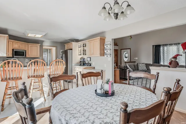 $344,900 | 16410 Sunset Pass, Harlan, IN 46743