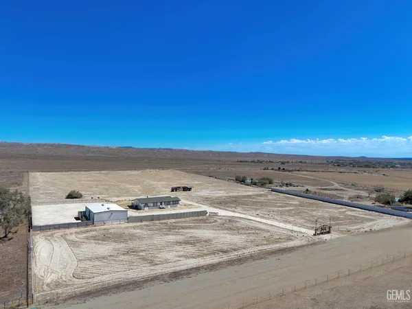 $550,000 | Undisclosed Address, Taft, CA 93268