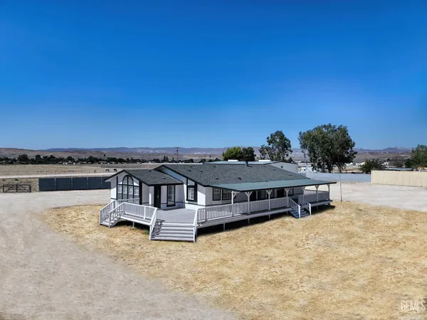 $550,000 | Undisclosed Address, Taft, CA 93268