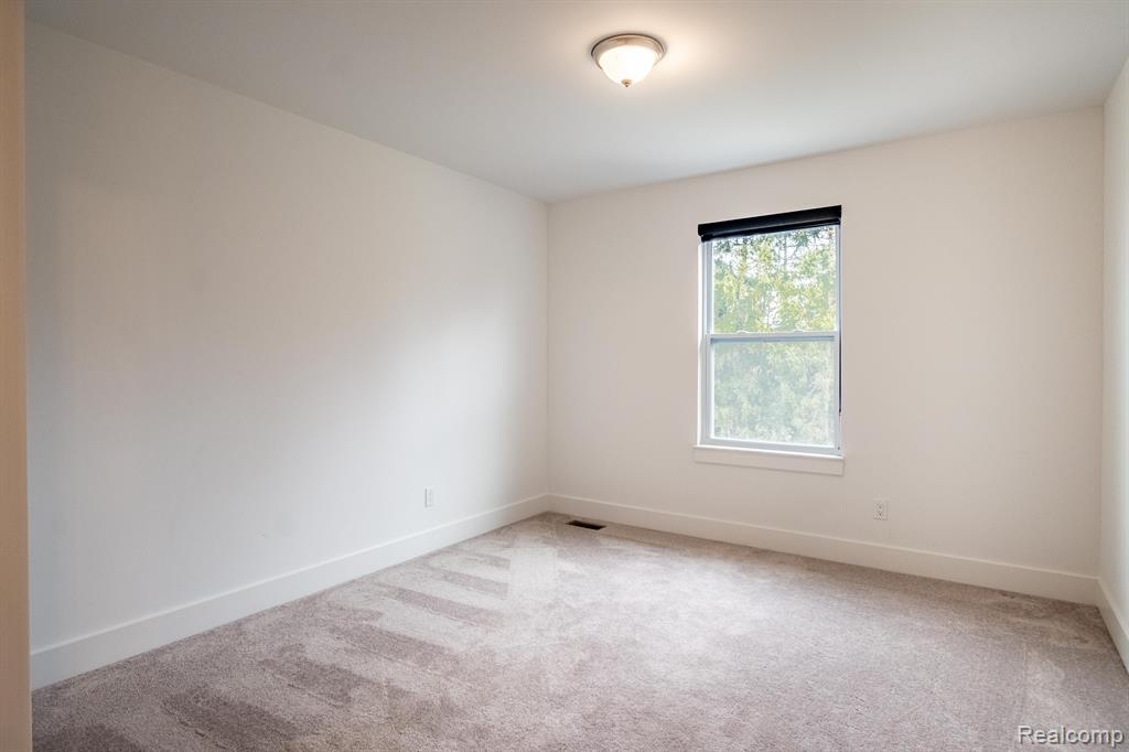 954 Harper Drive Rochester, MI 48307 - Photo 49 of 78