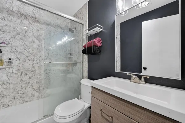 $425,000 | 1817 East Grand Avenue, Unit 11, Escondido, CA 92027