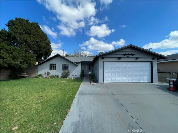 $850,000 | 443 West Houston Avenue, Fullerton, CA 92832