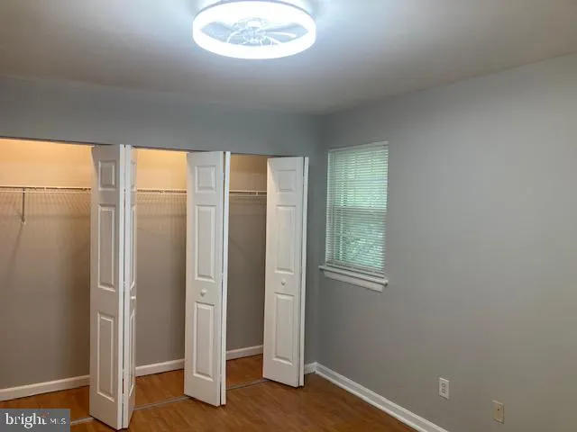 an empty room with window