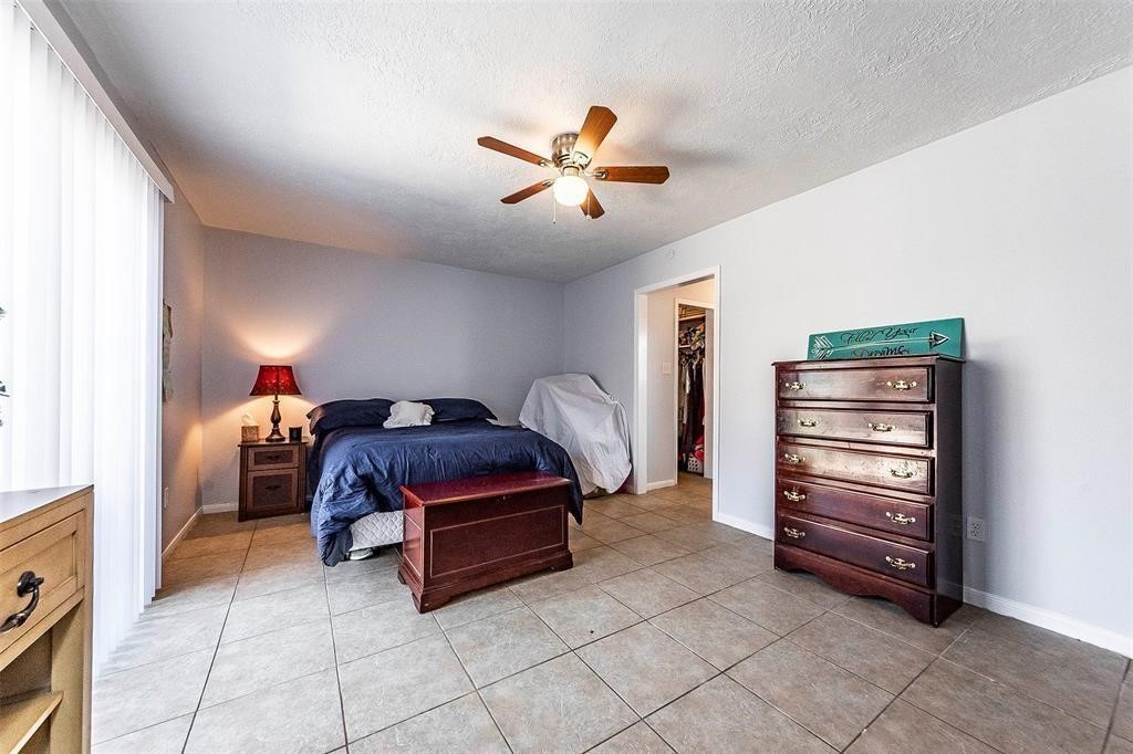 10424 Belfast Road La Porte, TX 77571 - Photo 8 of 22