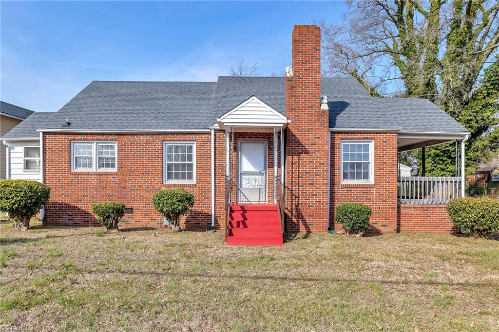 605 East Fairfield Road High Point, NC 27263 - Photo 1 of 43 Gallery Image 1