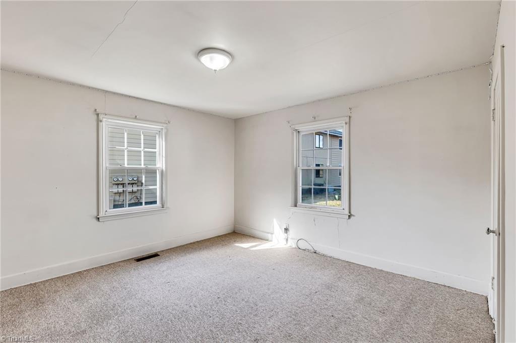 605 East Fairfield Road High Point, NC 27263 - Photo 19 of 43 Gallery Image 19