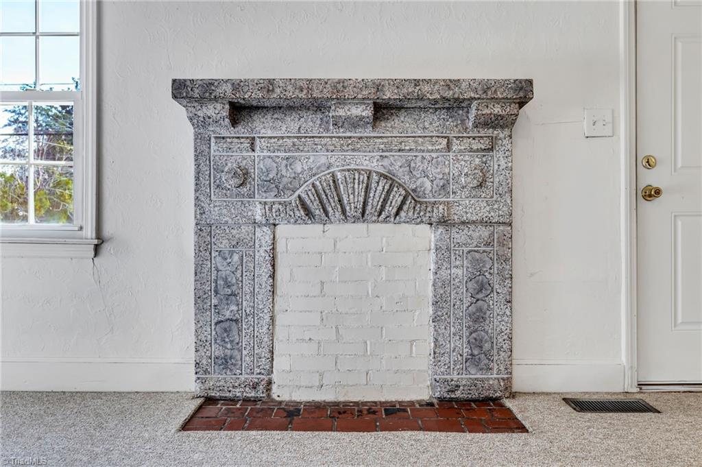 605 East Fairfield Road High Point, NC 27263 - Photo 21 of 43 Gallery Image 21