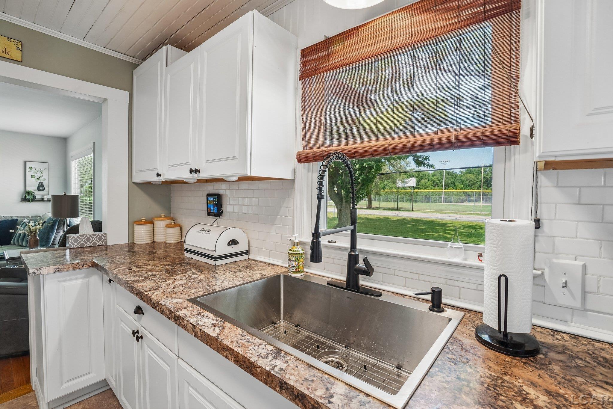2758 Nadeau Road Monroe, MI 48162 - Photo 17 of 45