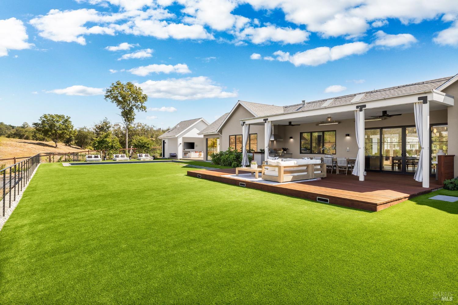 987 Mark West Springs Road Santa Rosa, CA 95404 - Photo 24 of 98