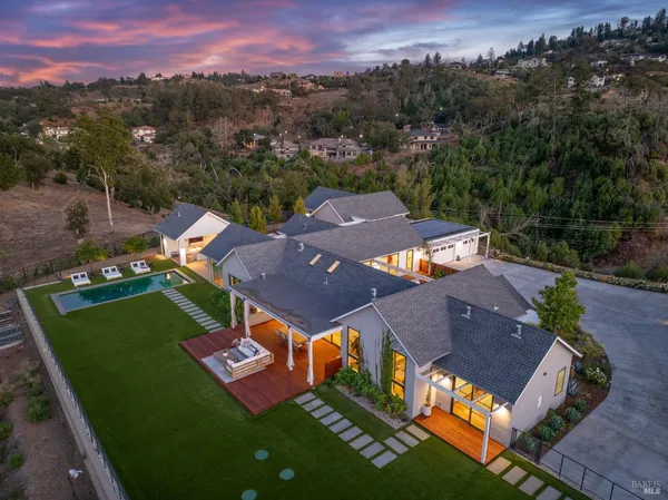 $4,275,000 | 987 Mark West Springs Road, Santa Rosa, CA 95404