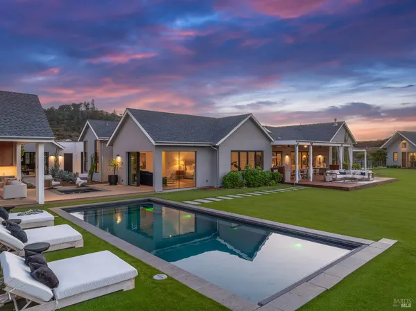$4,275,000 | 987 Mark West Springs Road, Santa Rosa, CA 95404