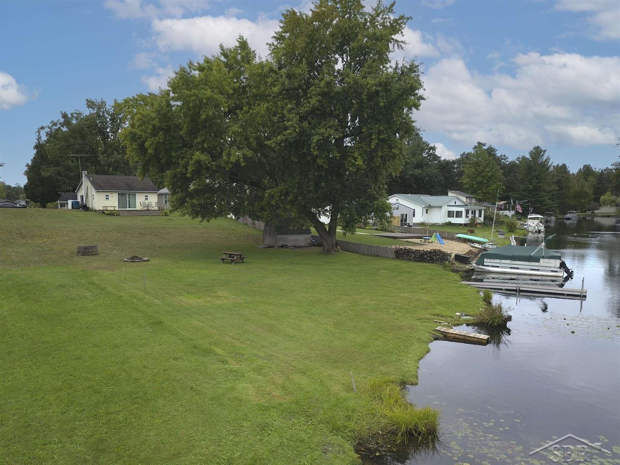 6601 Sawmill Road Harrison, MI 48625 - Photo 14 of 27 50092093-13.JPG