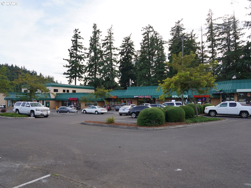 4434 West Powell Boulevard Gresham, OR 97030 - Photo 4 of 9 a view of a street with cars