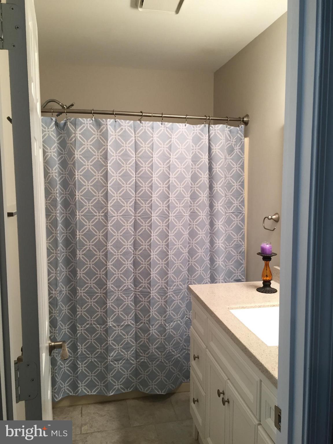 2127 Sebastian Road Fredericksburg, VA 22405 - Photo 15 of 34 Hall Bathroom