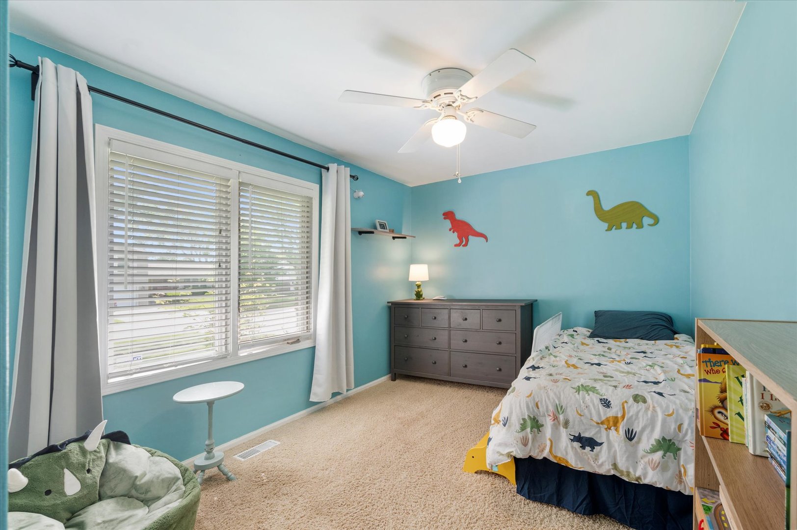 1430 Meyer Road Hoffman Estates, IL 60169 - Photo 13 of 26