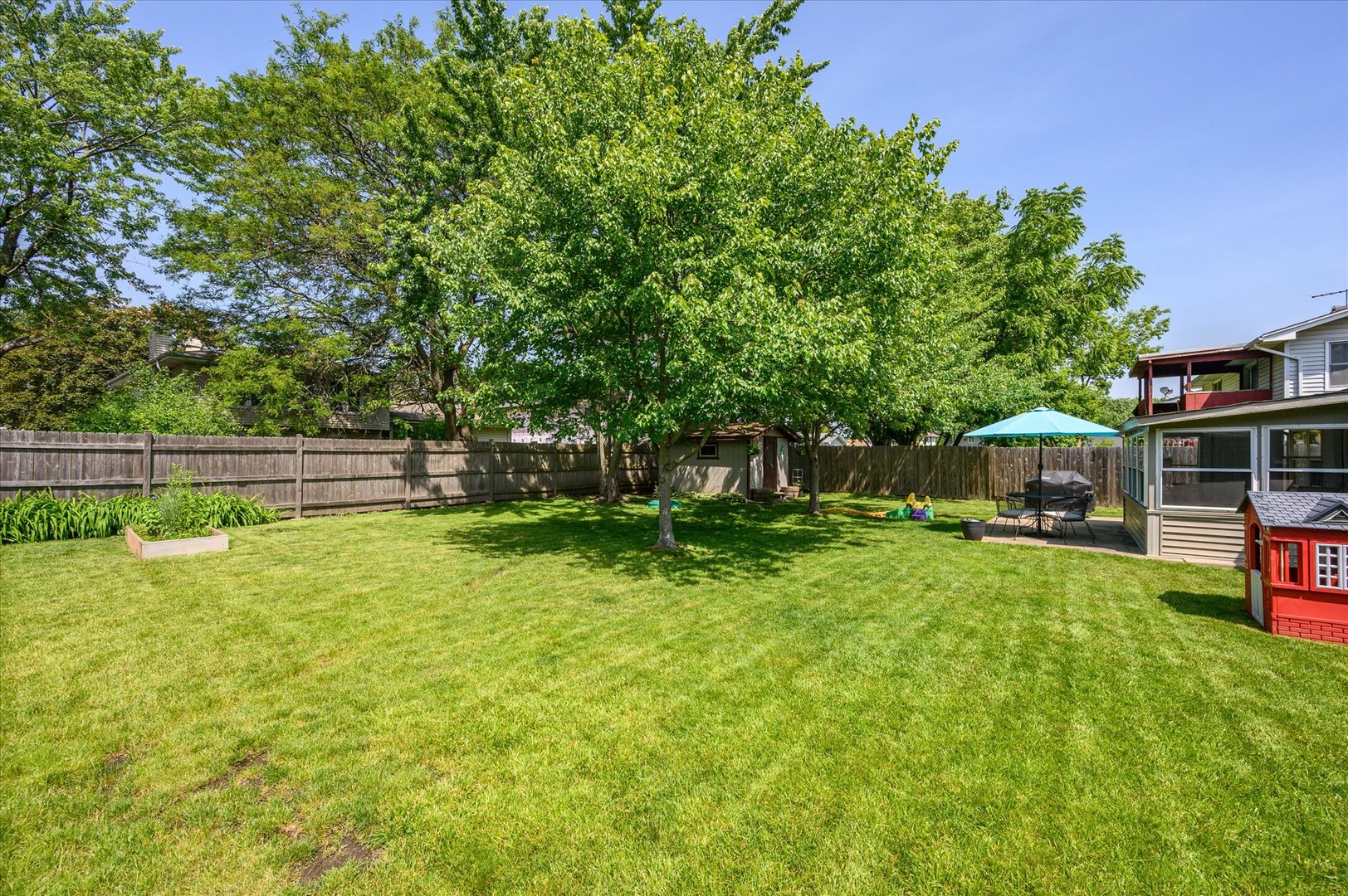 1430 Meyer Road Hoffman Estates, IL 60169 - Photo 25 of 26