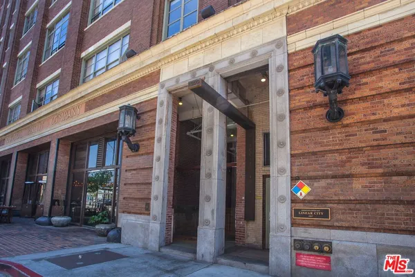 $829,000 | 1850 Industrial Street, Unit 605, Los Angeles, CA 90021