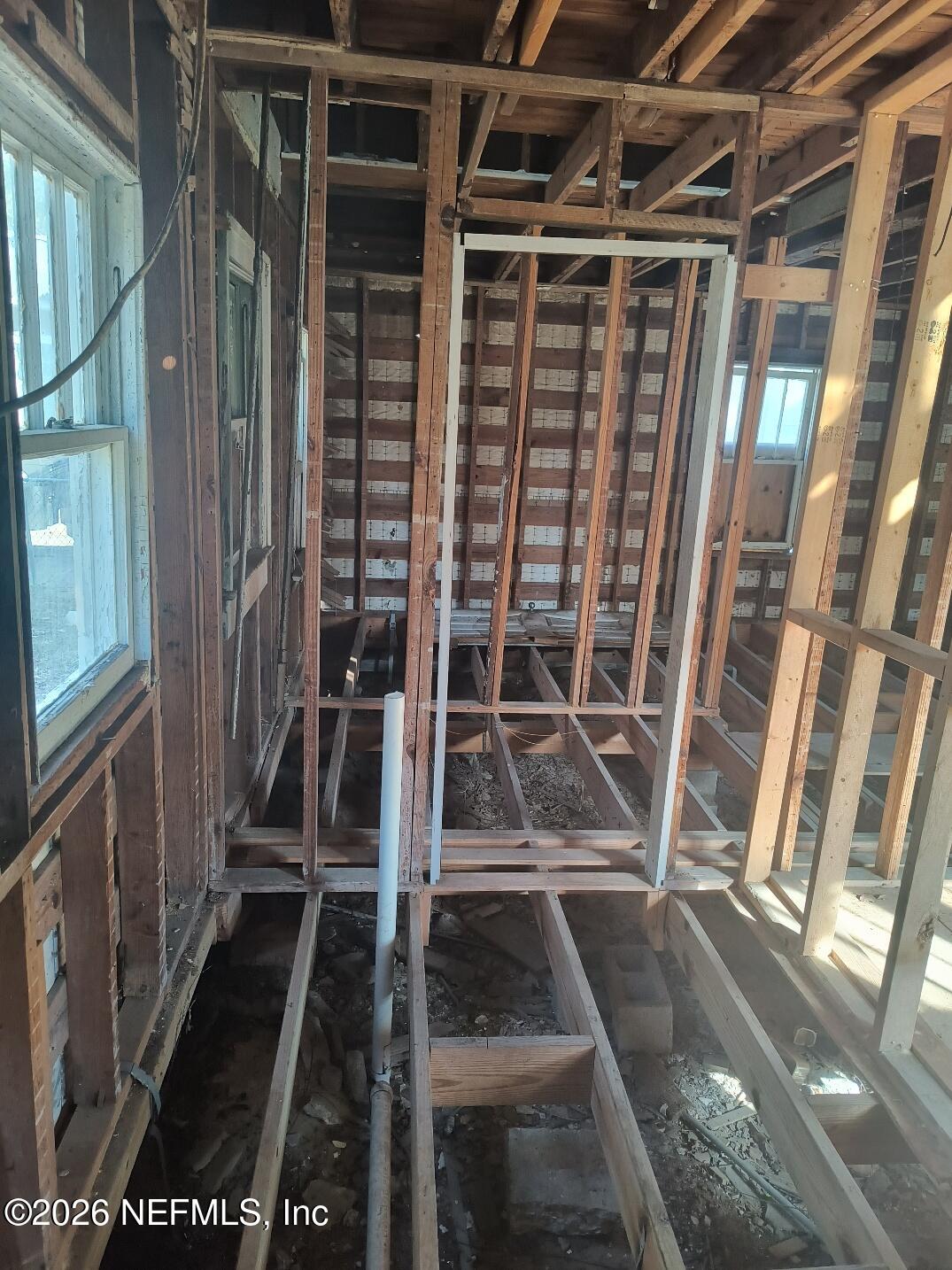 140 Citrus Avenue Keystone Heights, FL 32656 - Photo 21 of 26 a view of an entryway