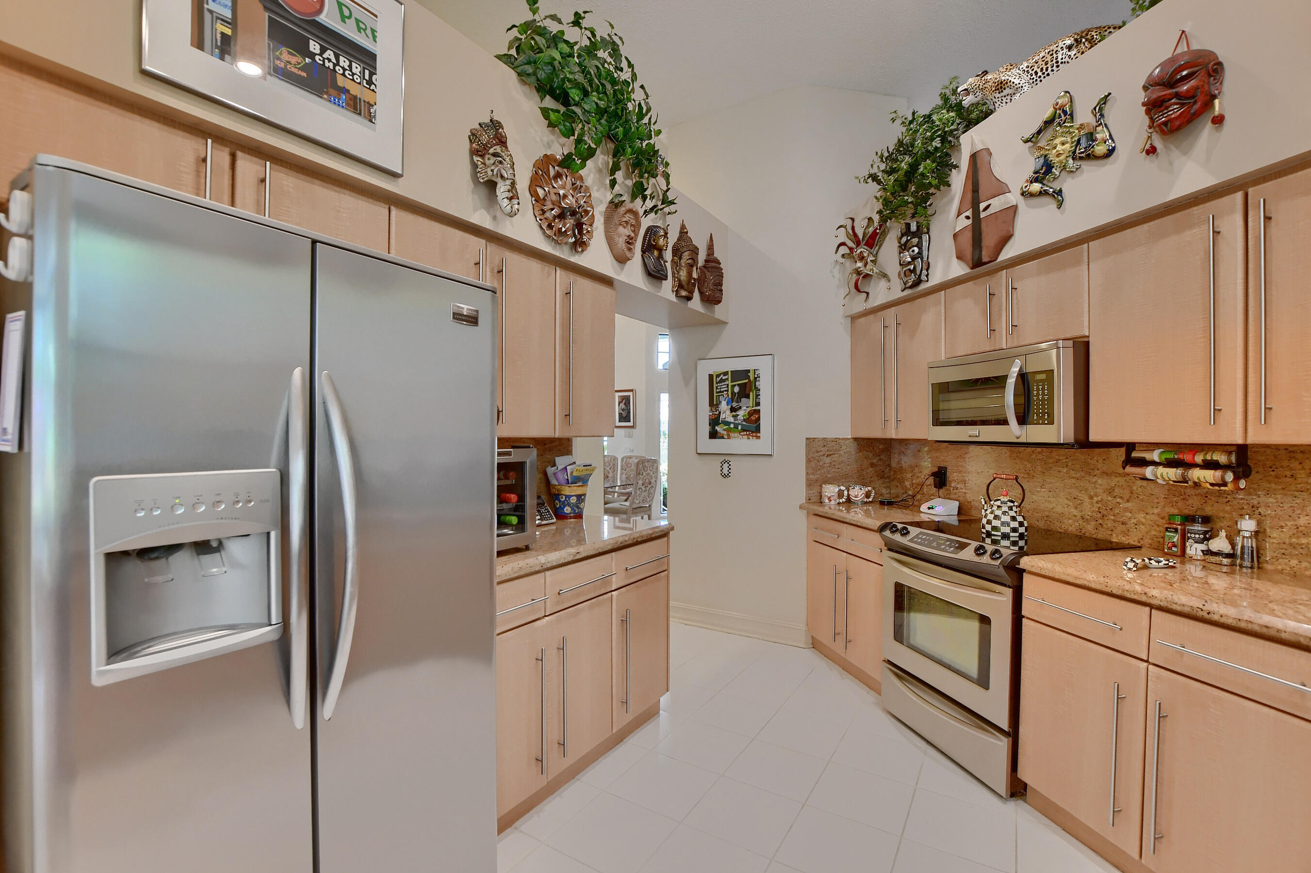 2473 Northwest 64th Street Boca Raton, FL 33496 - Photo 14 of 39 15_ebf_4205-hdr(5)