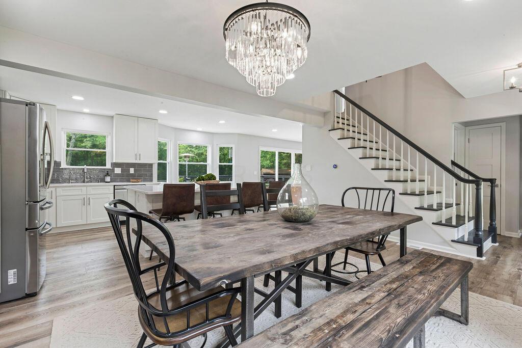 7675 Schleppi Road Westerville, OH 43081 - Photo 12 of 42 Dining Room