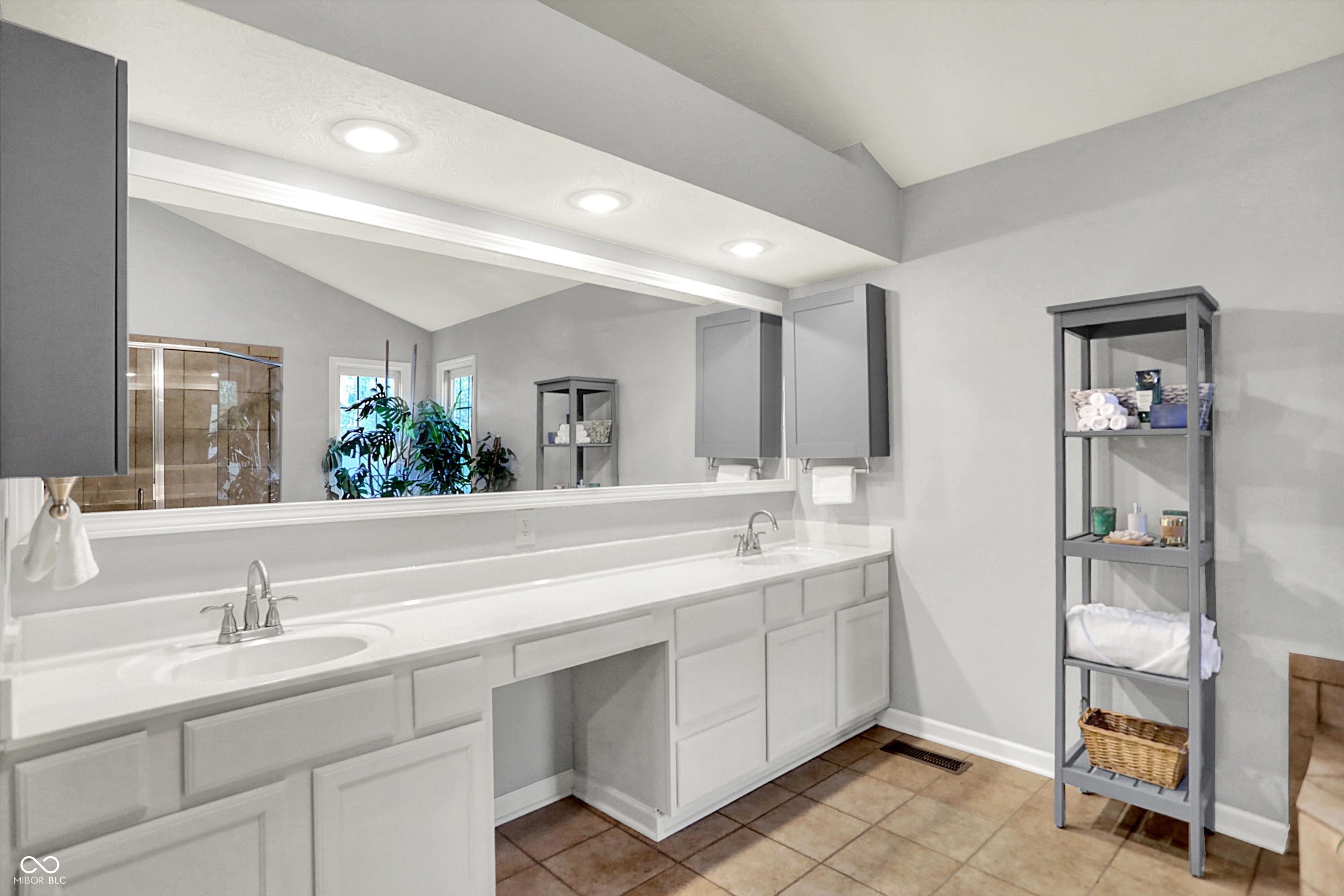 11226 Reflection Point Drive Fishers, IN 46037 - Photo 28 of 53