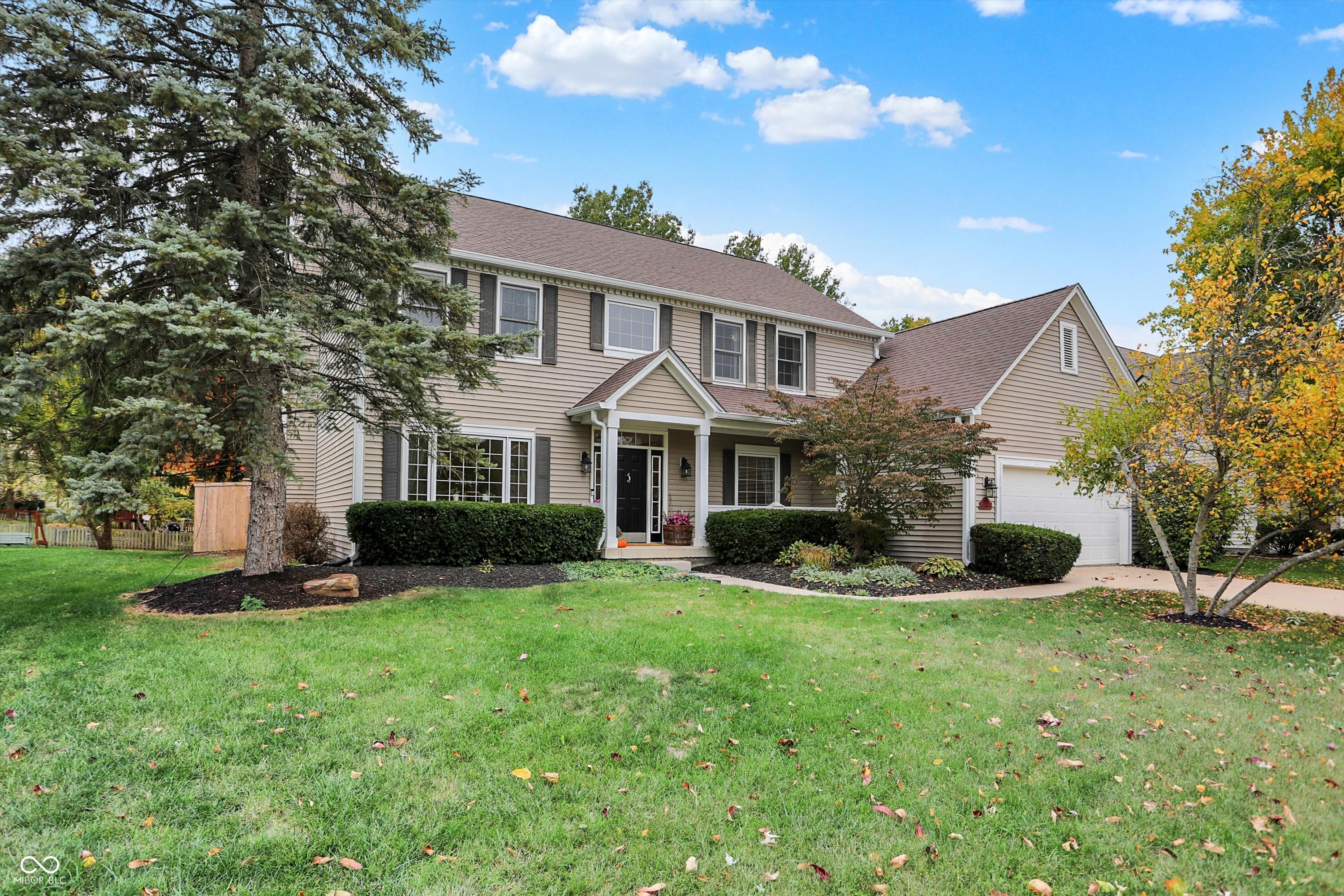 11226 Reflection Point Drive Fishers, IN 46037 - Photo 3 of 53