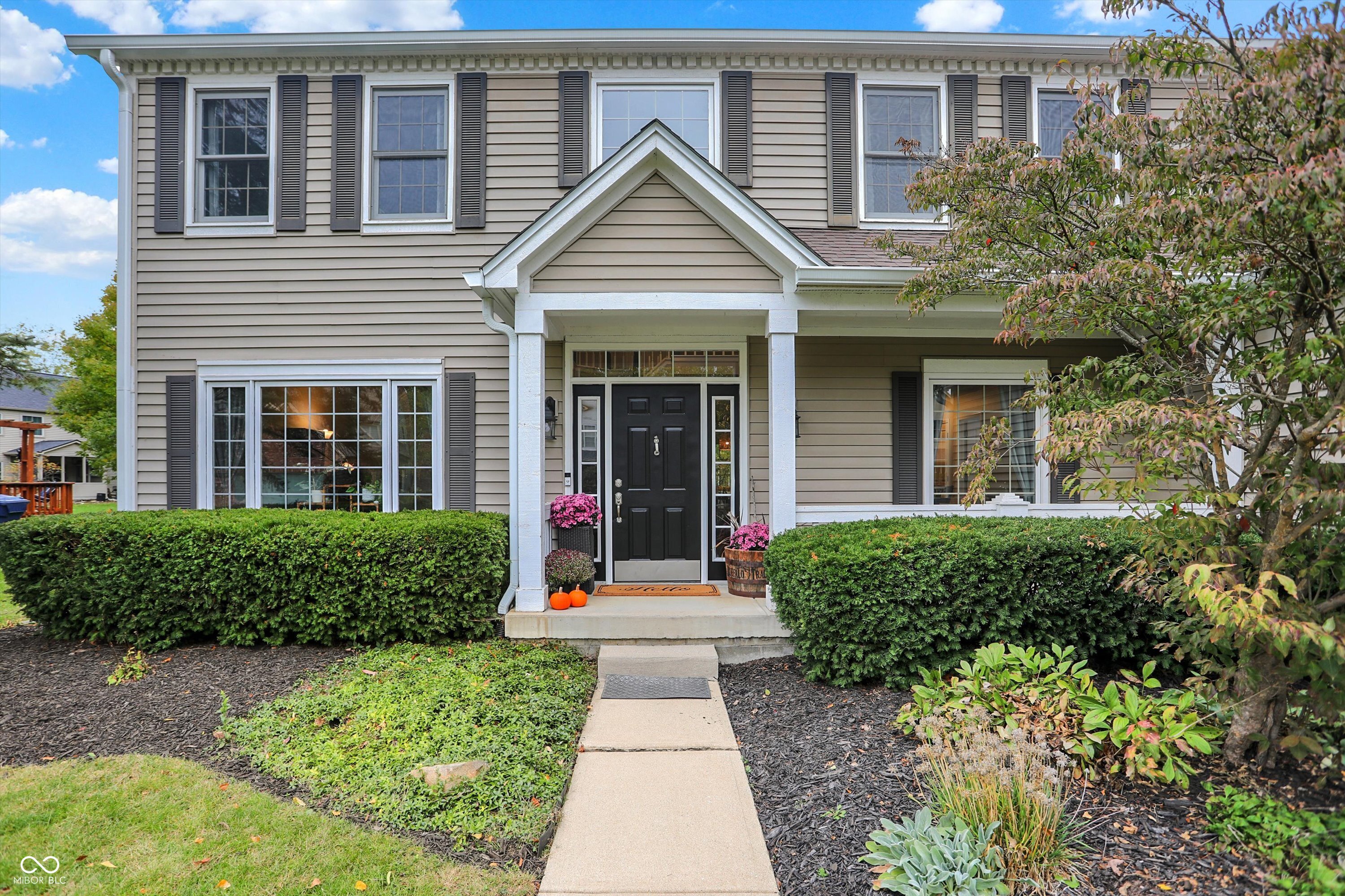 11226 Reflection Point Drive Fishers, IN 46037 - Photo 4 of 53