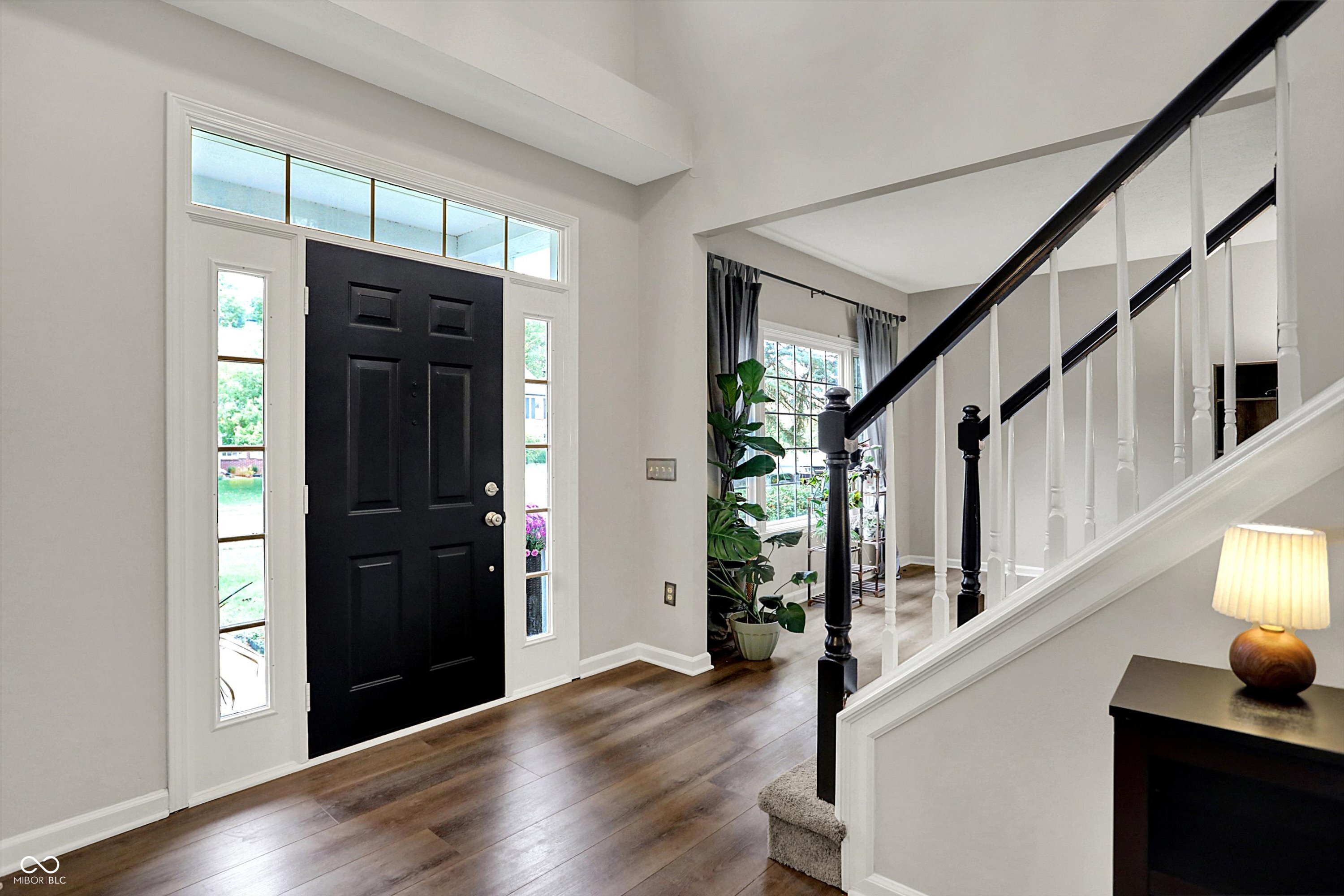 11226 Reflection Point Drive Fishers, IN 46037 - Photo 7 of 53