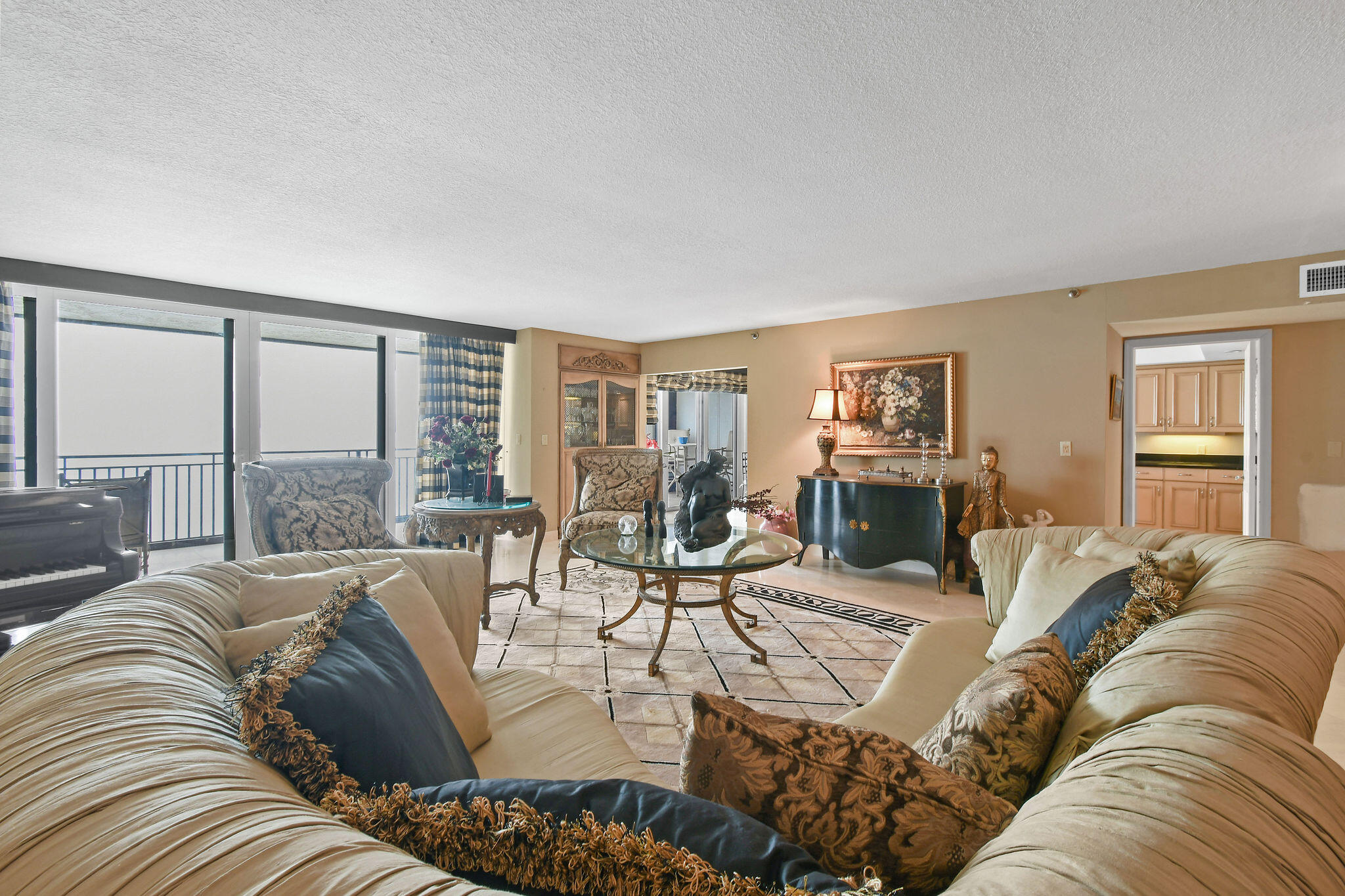 19750 South Beach Road, Unit 6030 Jupiter, FL 33469 - Photo 5 of 68 19750SBeachR#603(6)