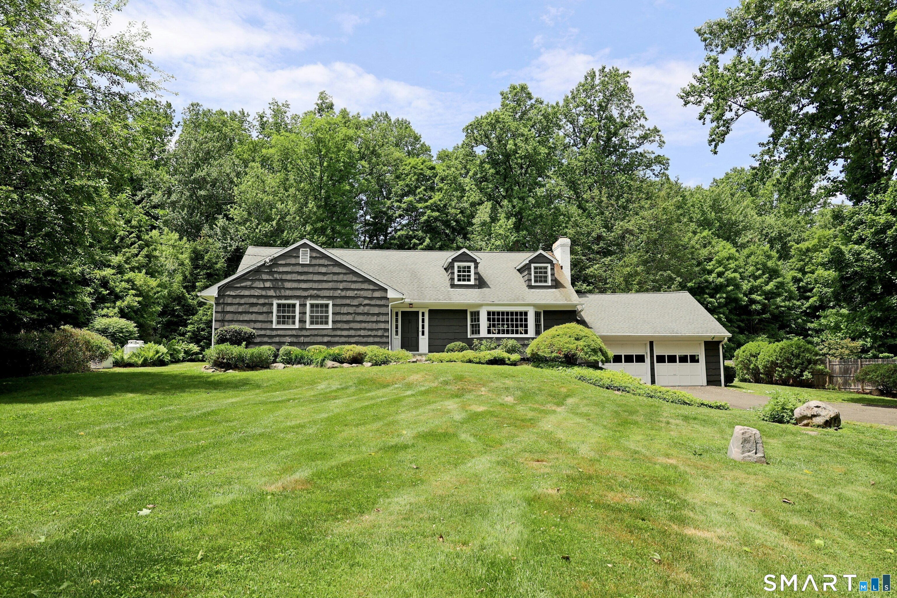 41 Nutmeg Ridge Ridgefield, CT 06877 - Photo 10 of 40