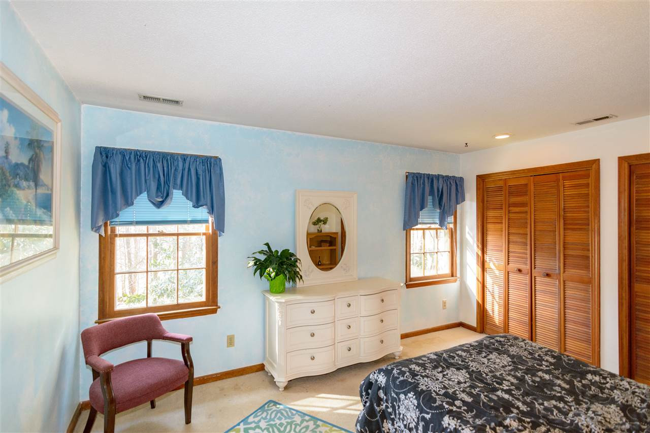 709 Lanham Place Raleigh, NC 27615 - Photo 17 of 25 Photo 17