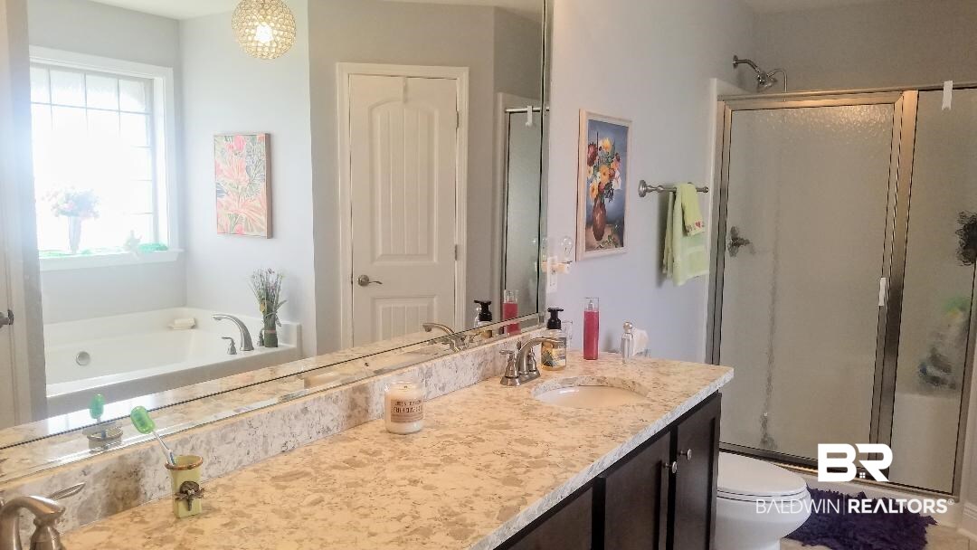 595 Fulton Loop Foley, AL 36535 - Photo 27 of 50 MASTER BATHROOM