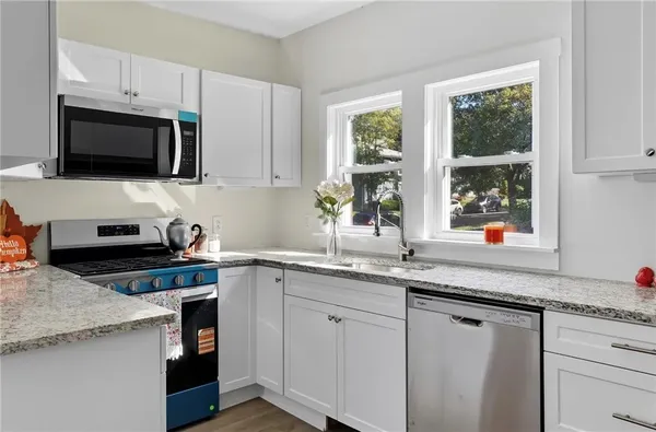 $249,900 | 86 West 4th Street, Corning, NY 14830