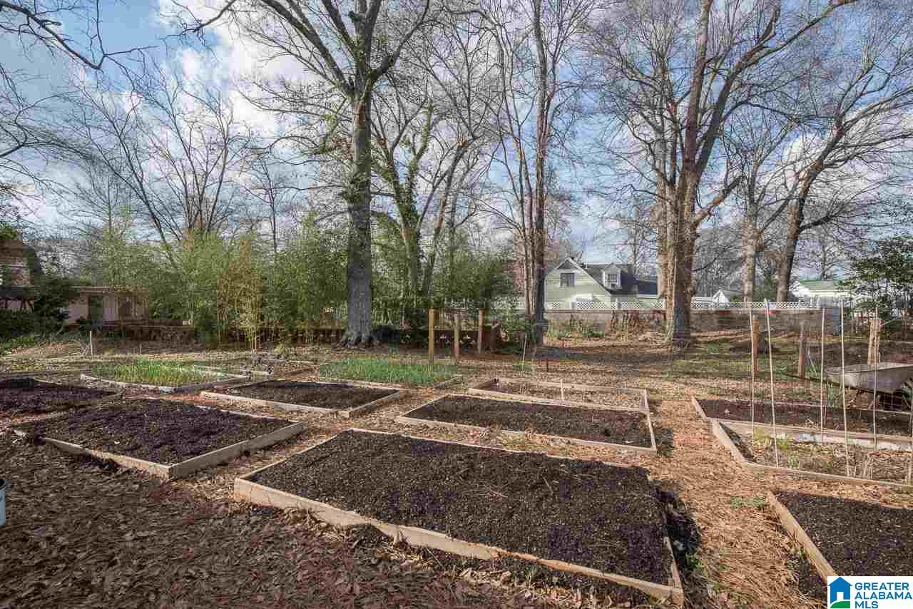 604 Cedar Street Talladega, AL 35160 - Photo 31 of 34
