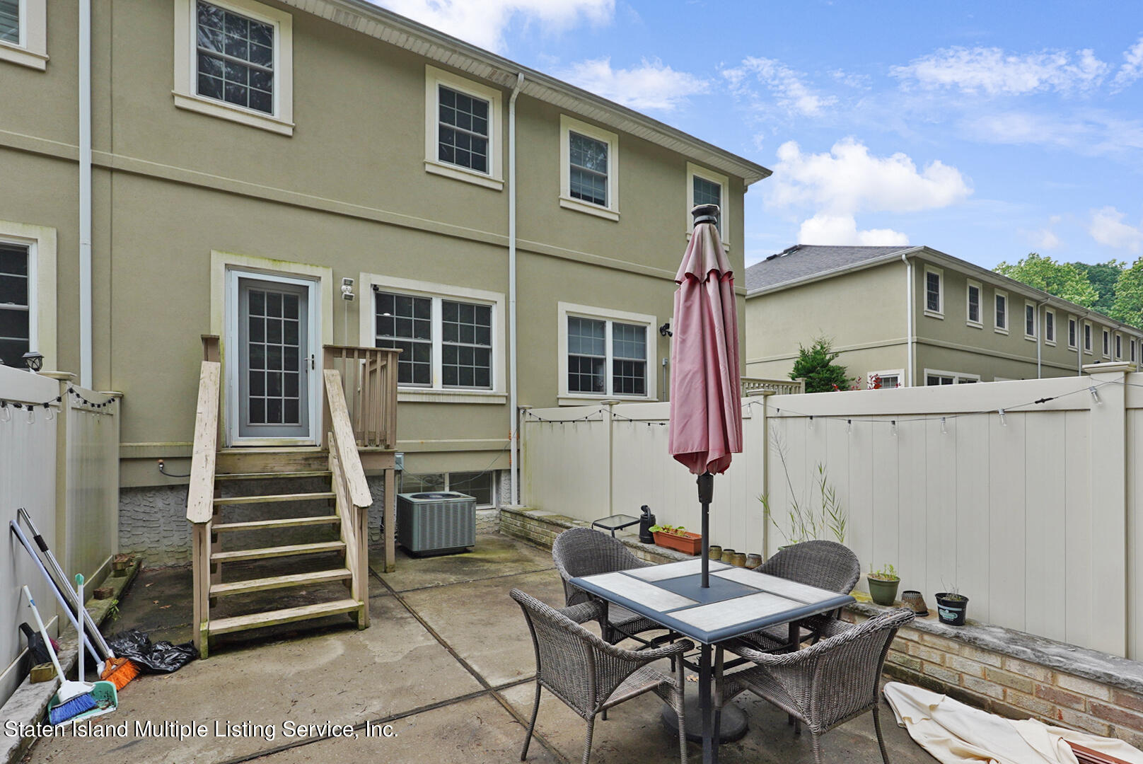 93 Presentation Circle Staten Island, NY 10312 - Photo 25 of 27 (23) BACKYARD