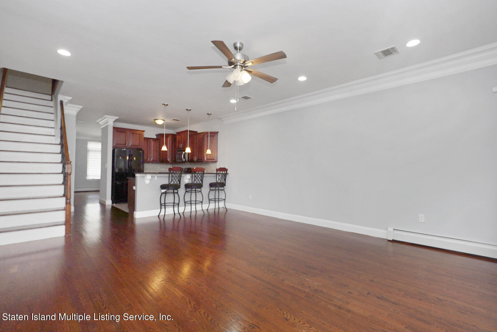 93 Presentation Circle Staten Island, NY 10312 - Photo 10 of 27 (8) DINING ROOM
