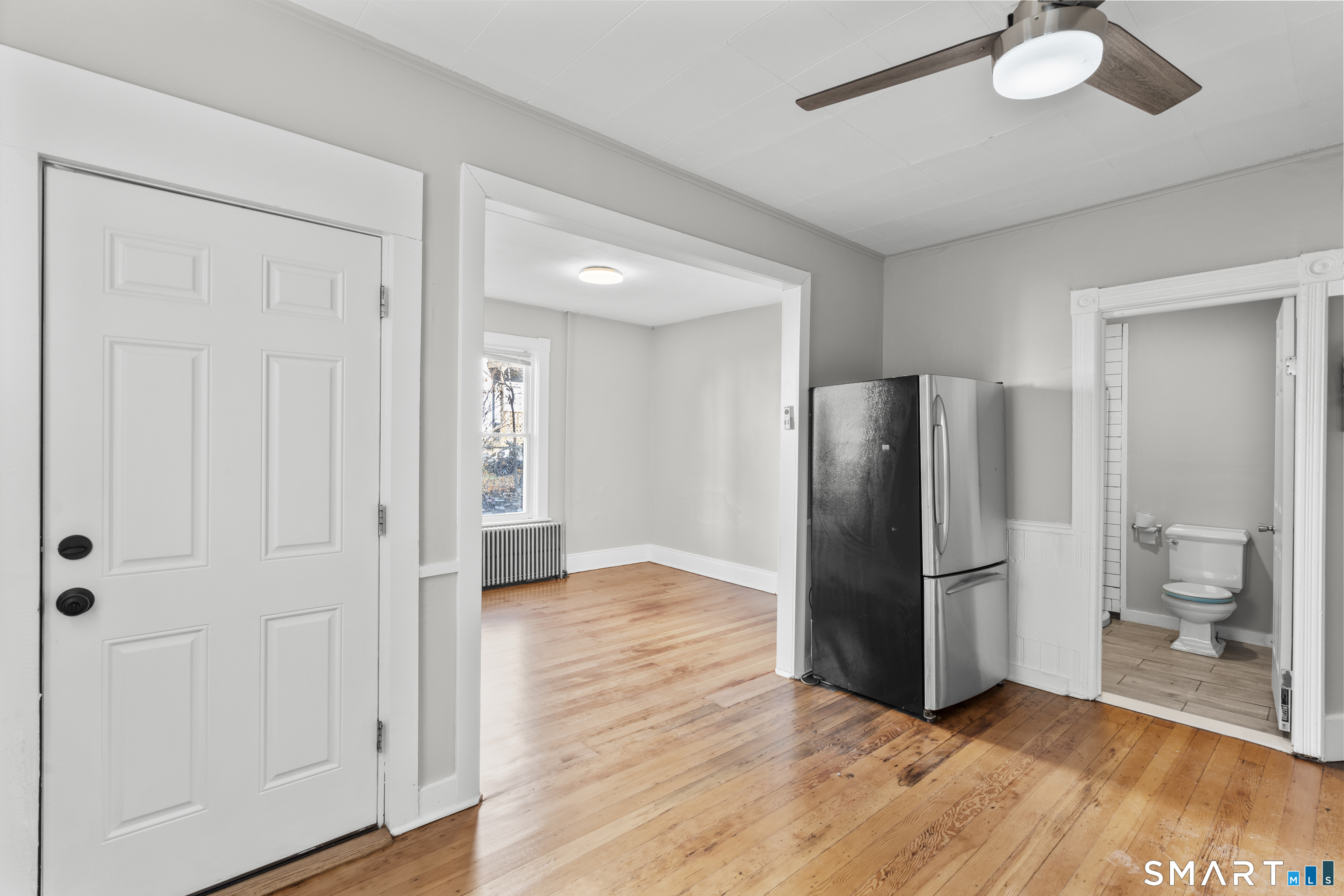 394 Gregory Street, Unit 2 Bridgeport, CT 06604 - Photo 7 of 25