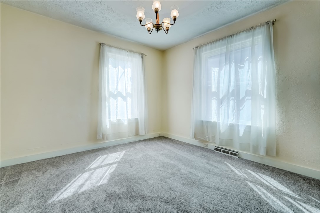 176 Middlesex Road Rochester, NY 14610 - Photo 13 of 40