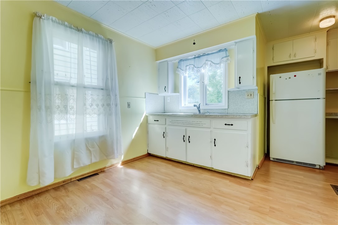 176 Middlesex Road Rochester, NY 14610 - Photo 16 of 40
