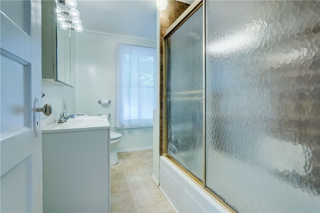 176 Middlesex Road Rochester, NY 14610 - Photo 23 of 40