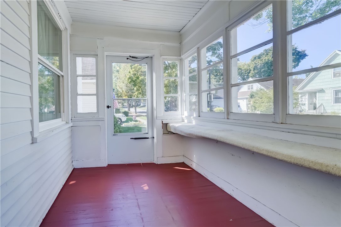 176 Middlesex Road Rochester, NY 14610 - Photo 5 of 40