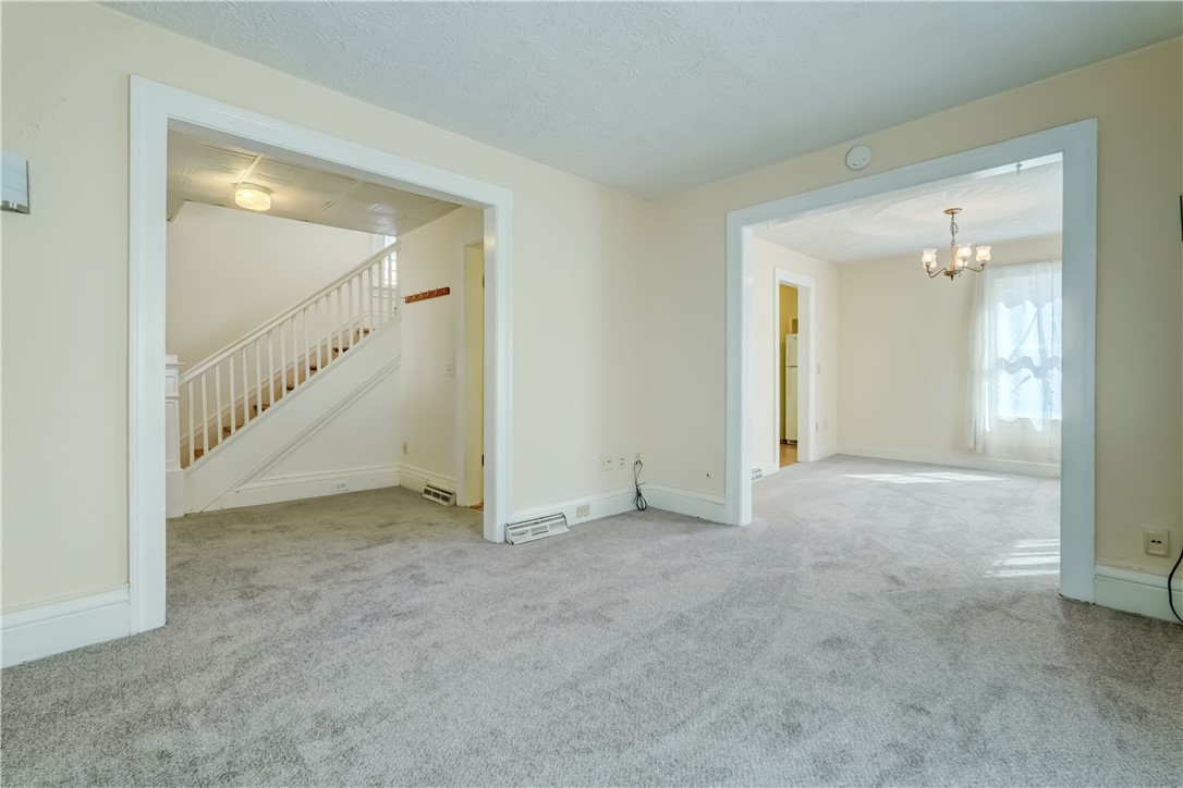 176 Middlesex Road Rochester, NY 14610 - Photo 8 of 40