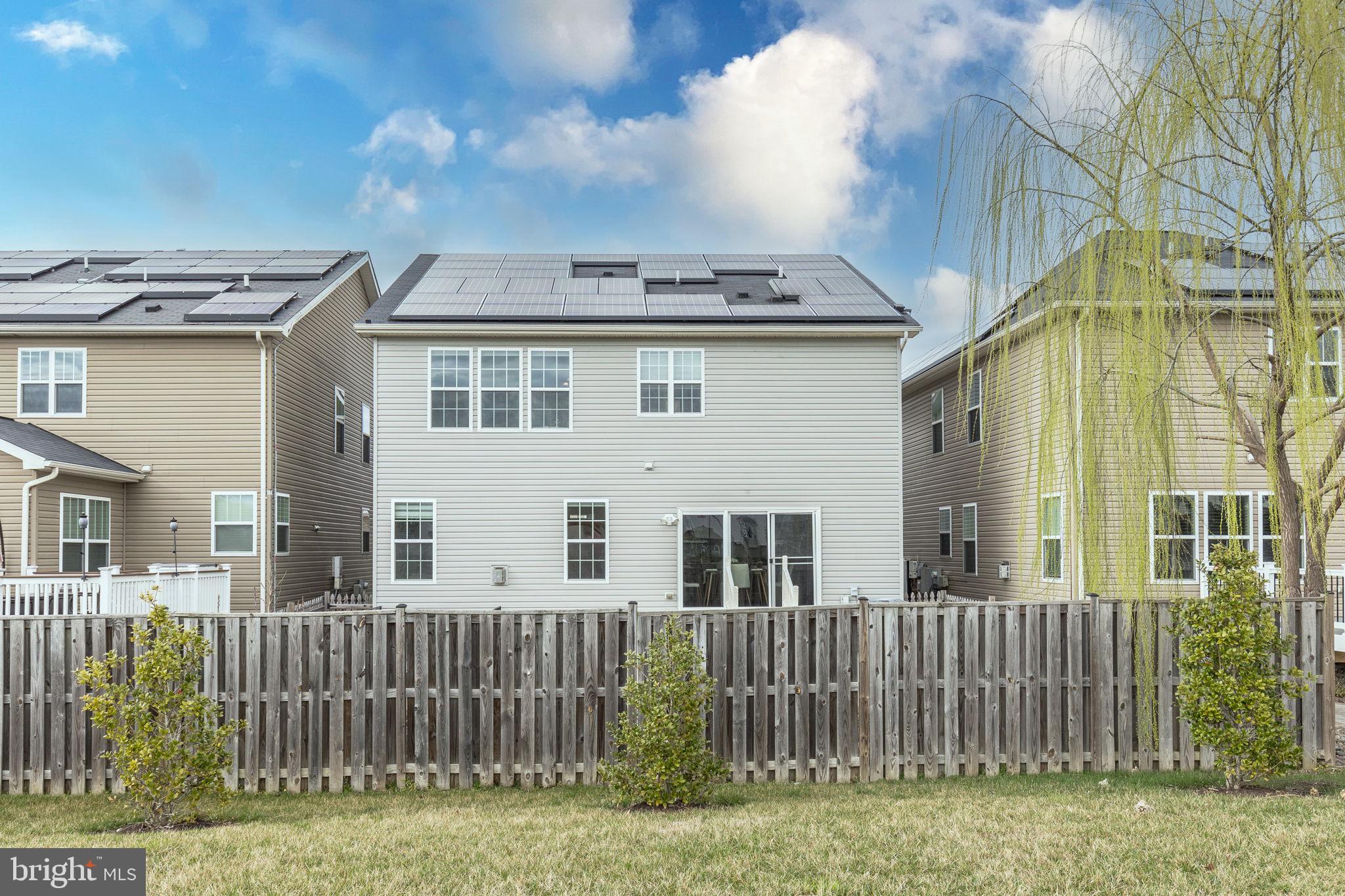 3502 Doc Berlin Drive Silver Spring, MD 20906 - Photo 5 of 70 Back view