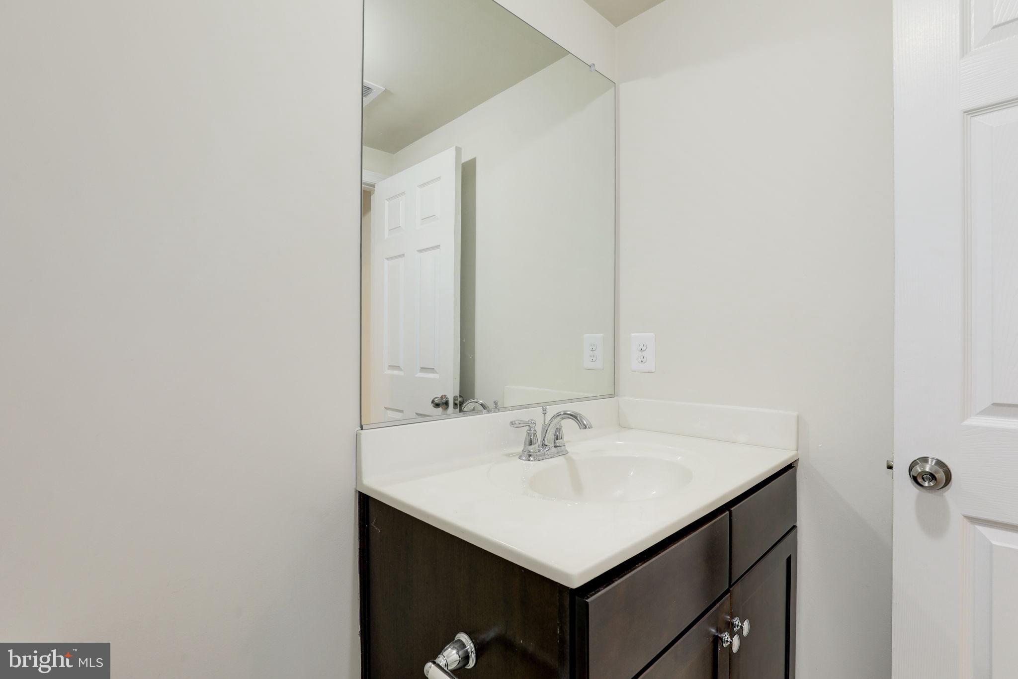 3502 Doc Berlin Drive Silver Spring, MD 20906 - Photo 57 of 70 Basement full bath