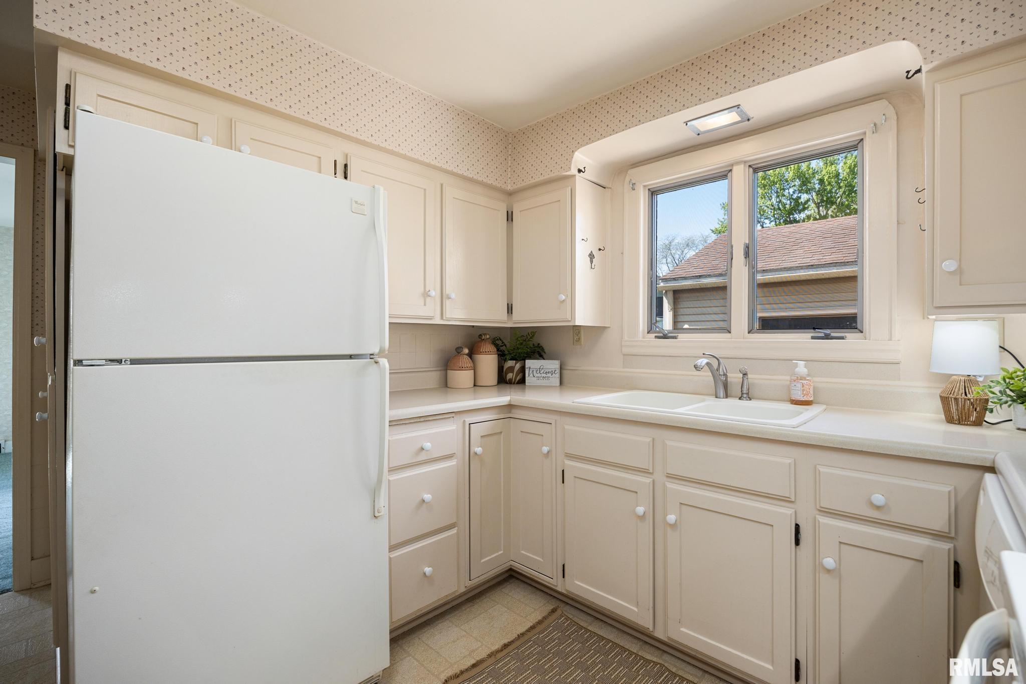 805 Edward Street Henry, IL 61537 - Photo 21 of 61
